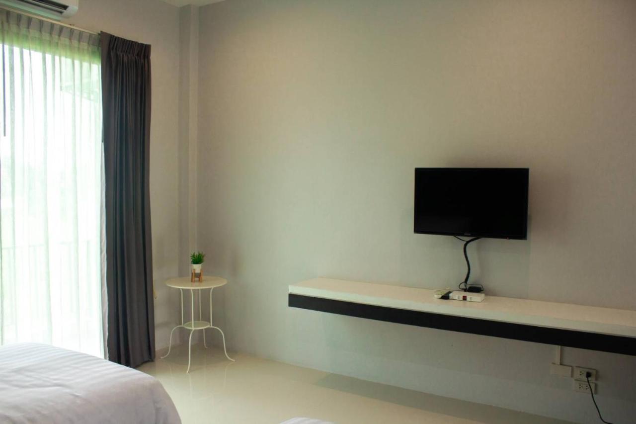 Hotel De Vine House Roi Et Zewnętrze zdjęcie