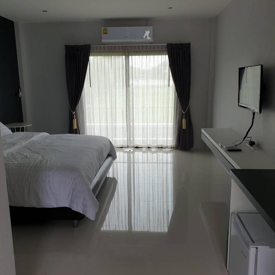 Hotel De Vine House Roi Et Zewnętrze zdjęcie