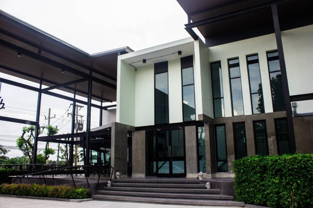 Hotel De Vine House Roi Et Zewnętrze zdjęcie