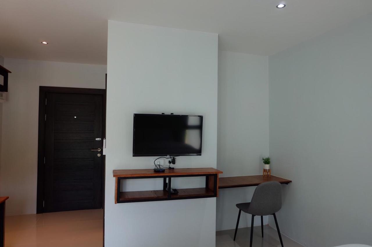 Hotel De Vine House Roi Et Zewnętrze zdjęcie